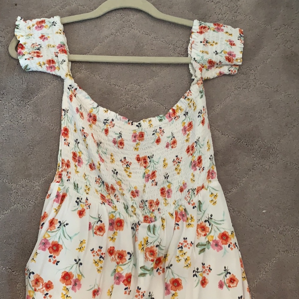 Floral romper - Picture 2 of 2